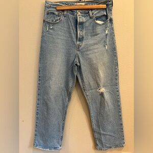 Levi’s Ribcage Ankle Straight Jeans